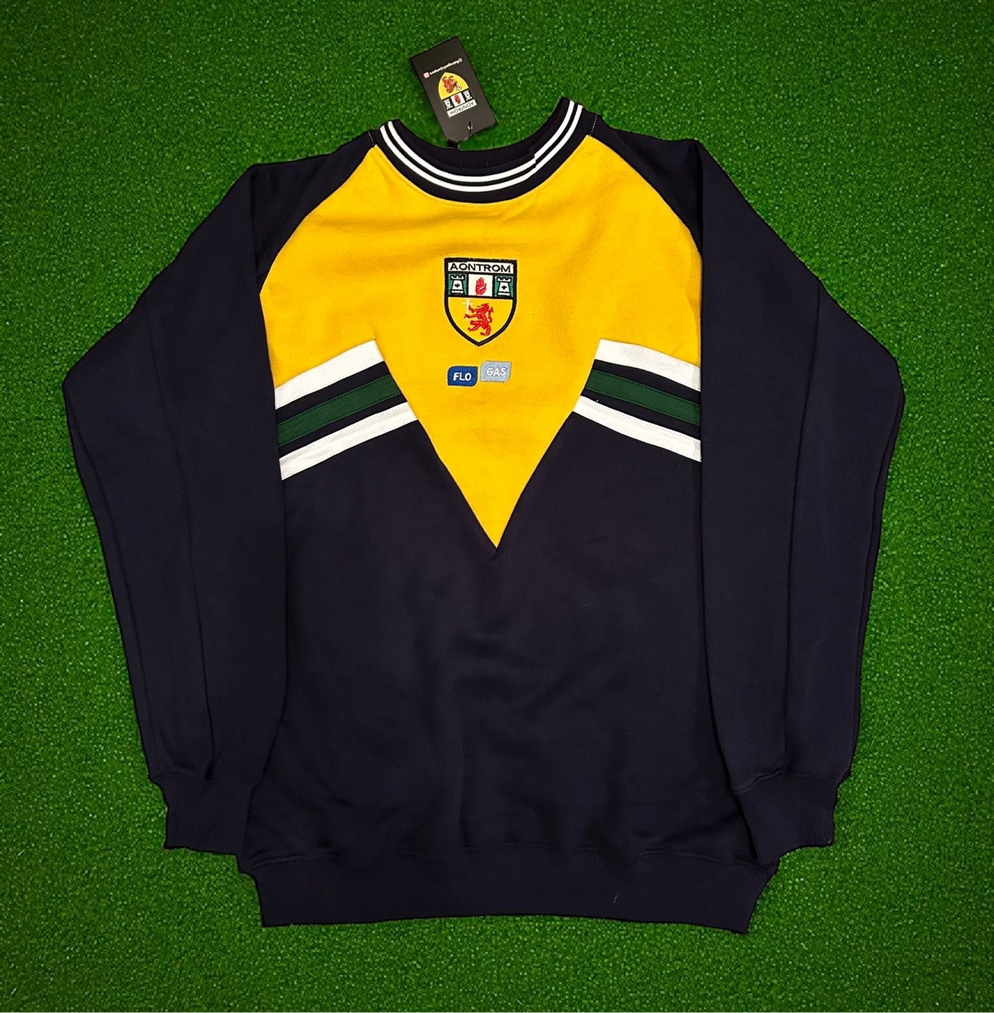 Antrim Retro Jumper